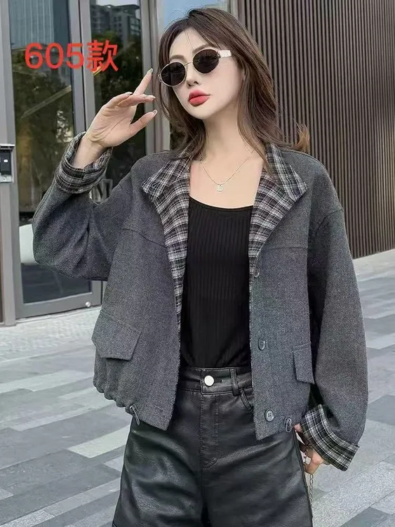 妈妈春秋短款外套洋气格子大翻领显瘦气质上衣抽绳撞色高级感夹克