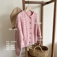 小文姐 W2094-秋冬韩版通勤手工钩花甜美单排扣休闲毛衣上衣女