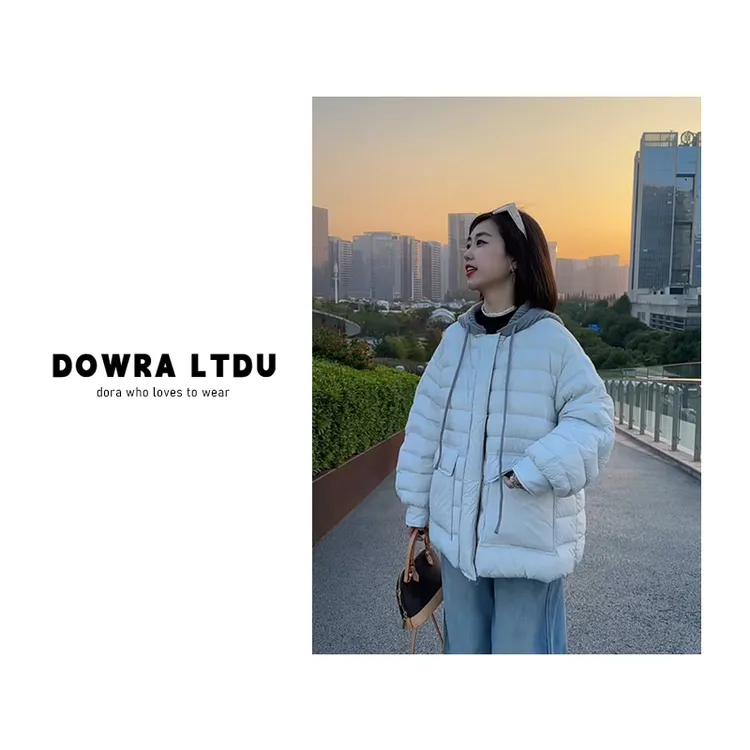 朵拉【芋泥波波】2025年冬季新款假两件套连帽百搭羽绒服 302-8518