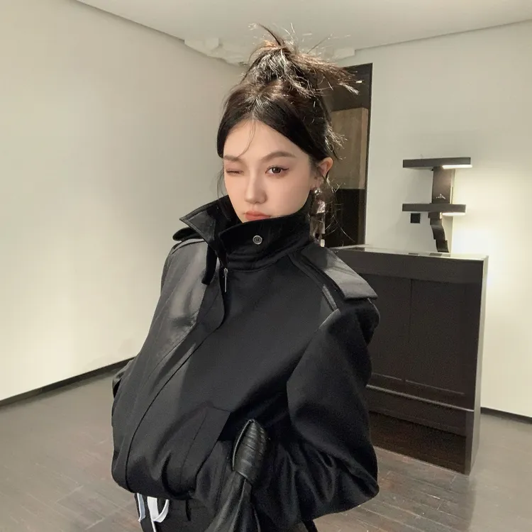 美式复古翻领黑色外套女秋季新款小个子百搭短款休闲夹克上衣