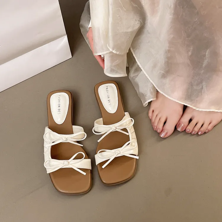 露趾平跟蝴蝶结高跟夏季百搭胶粘鞋法式沙滩一字拖平底外穿仙女风