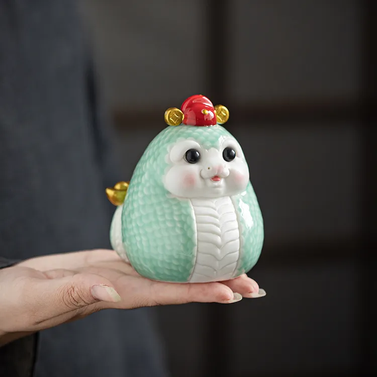 陶瓷可爱生肖蛇茶宠摆件吉祥物小蛇治愈系茶桌装饰品蛇年创意礼品