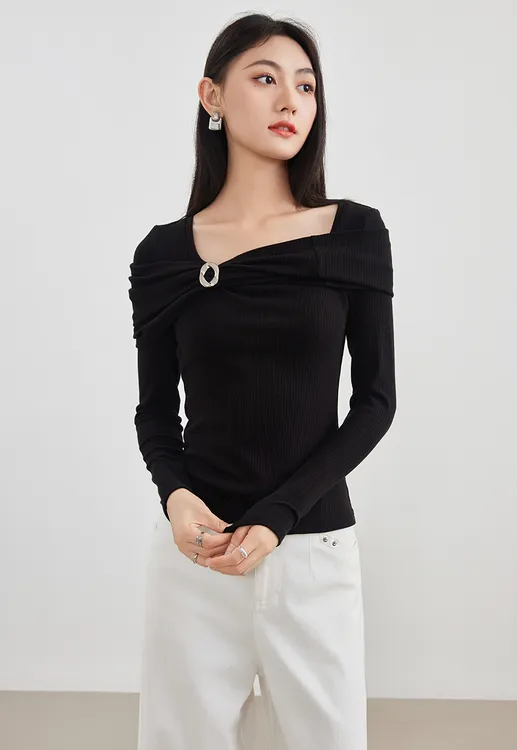 爱客流光风撞色修身针织衫修身型毛针织衫针织常规YA25336Z001