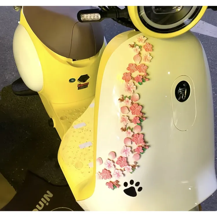 【新款】樱花立体贴纸电动车夏日樱花车贴渐变粉白桃花立体无痕贴