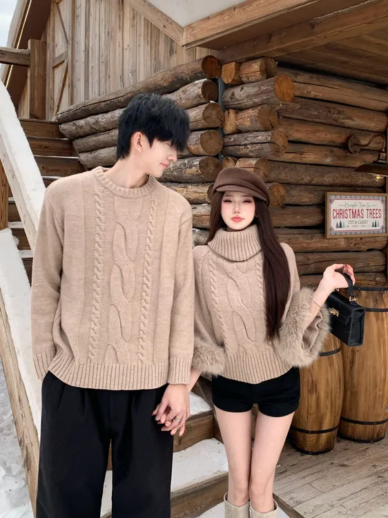 情侣装秋冬套头心形常规毛针织衫ins女通勤纯色打底毛衣潮