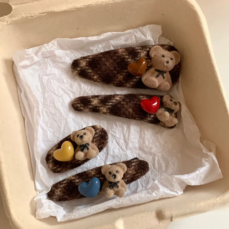 超可爱~秋冬新款小熊格纹发夹高颜值百搭刘海碎发侧边夹发饰发卡