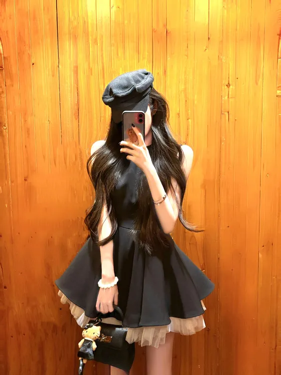 高级感撞色网纱拼接无袖法式赫本连衣裙气质收腰显瘦蓬蓬裙芭蕾裙