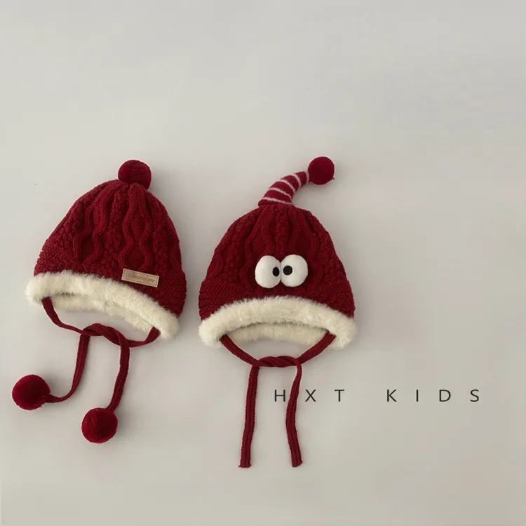 婴儿护耳帽冬季加厚保暖超萌可爱大眼睛小球针织帽宝宝红色帽子冬