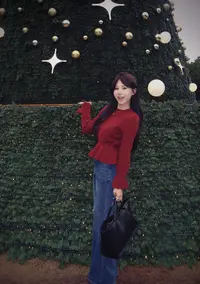 AFRESHM77【首尔定格】荷叶边鱼尾下摆套头毛衣喇叭袖上衣Y0351