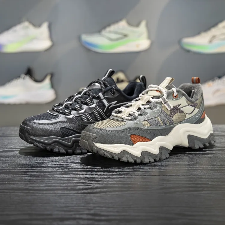 李宁山行WNTR LOW男子加绒休闲鞋2025冬季新款潮流运动鞋AGLV167