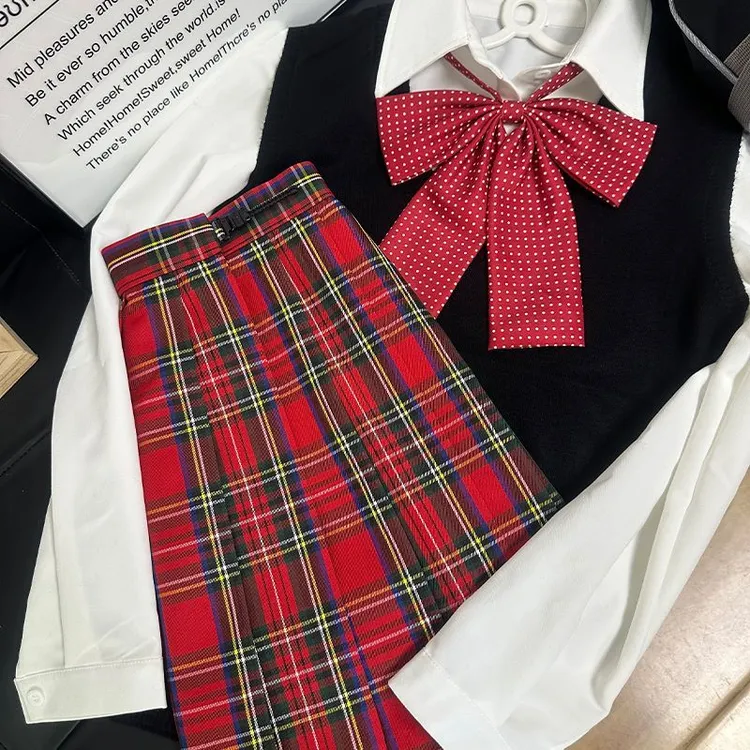 北璃酱红果果北璃酱原创jk制服正版格裙小辣椒同格校供百褶半身裙