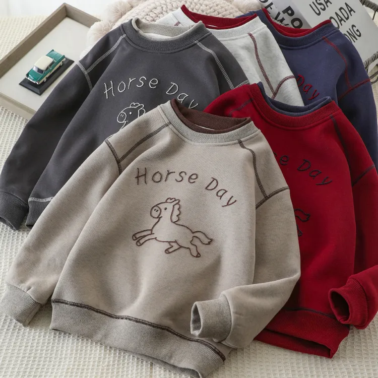 儿童加绒卫衣2026冬季新款男女童拱桥绣拜年服中大童时尚圆领上衣