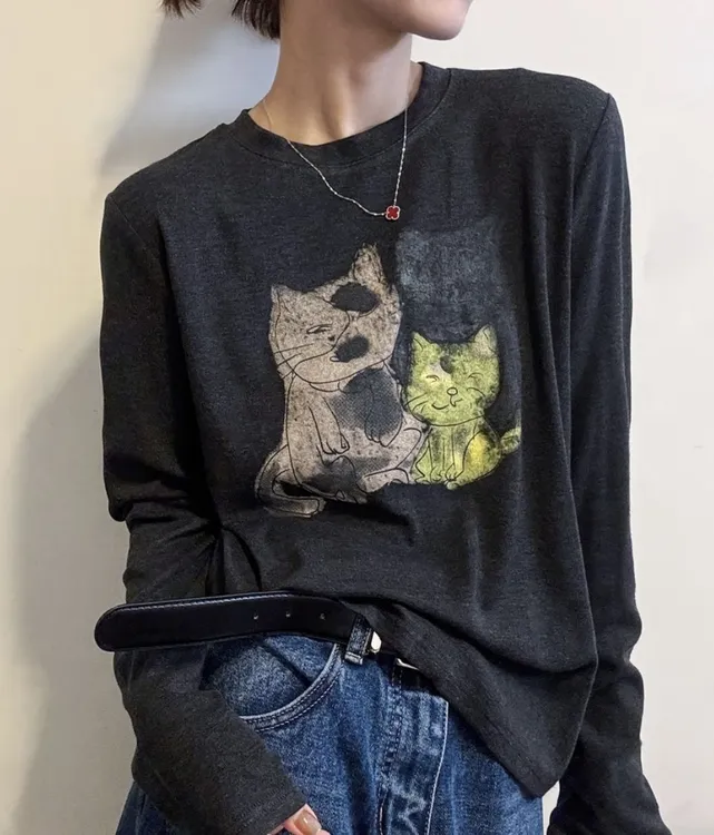 欧朵琦【品牌正品】19#厚款拉毛圆领猫咪印花长袖T恤
