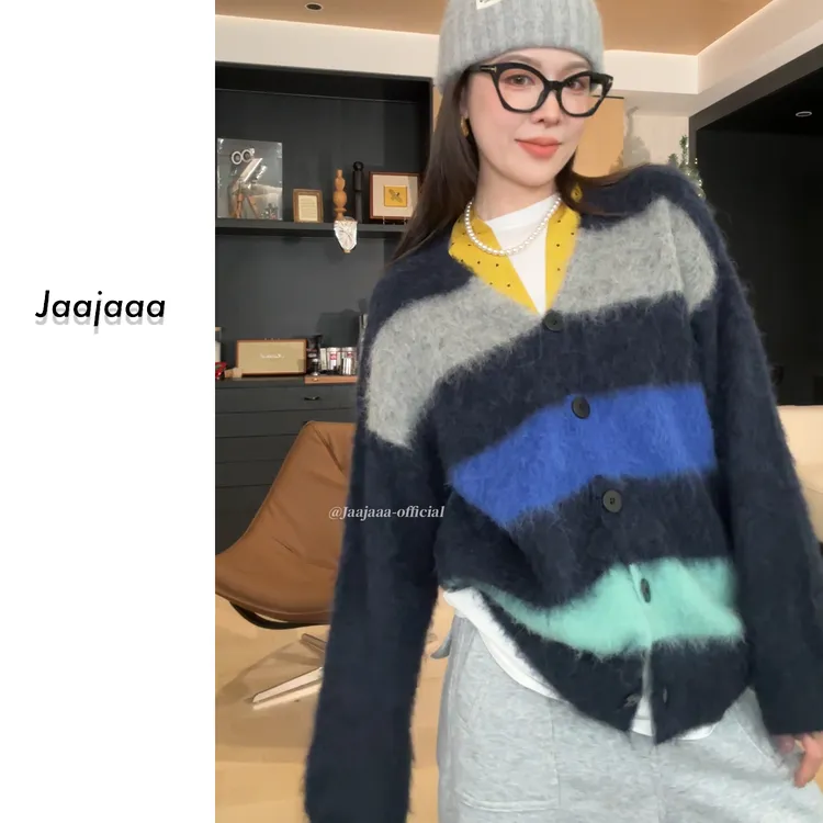 Jaajaaa晴光照雪  冬季小众百搭气质拼色简约通勤针织开衫/HHFH