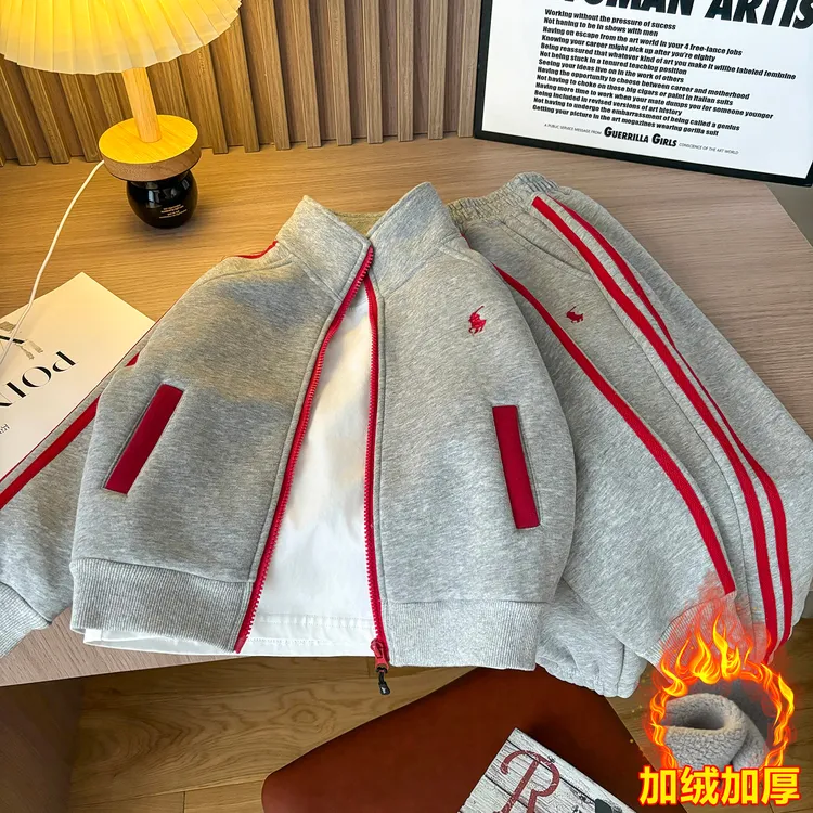 儿童加绒运动套装秋冬款2025新款男童一体绒保暖拉链卫衣长裤童装