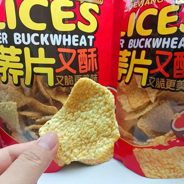 格旺苦荞片80g酱汁牛肉味大袋酥脆锅巴膨化食品办公室网红零食