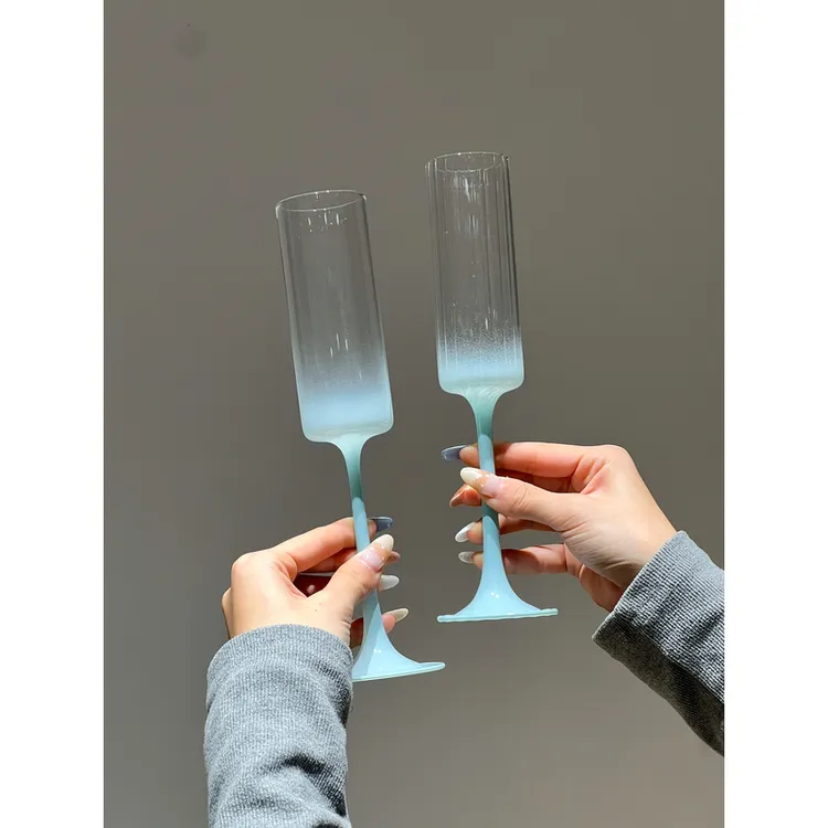 ININHOME原创设计ins少女高颜值鸡尾酒高脚杯高级香槟玻璃杯酒杯