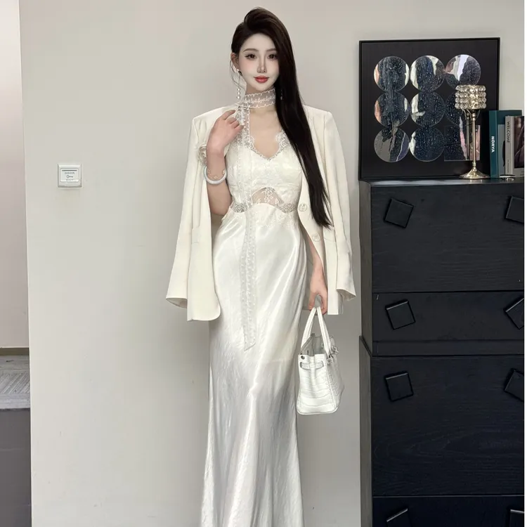 【精选优品】新款蕾丝显瘦气质白色性感法式纯欲连衣裙时套装25206