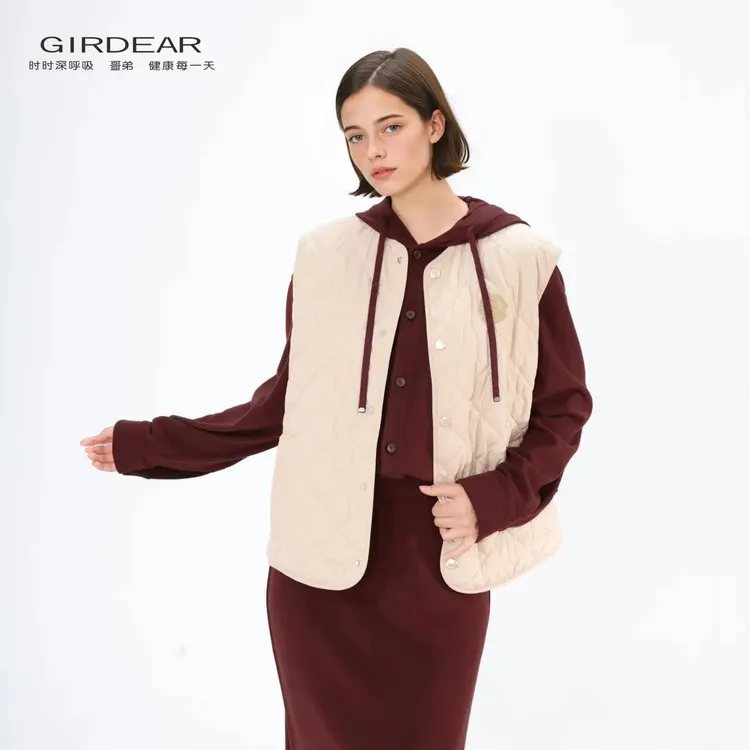 哥弟品质早秋140041复古经典短款马甲百搭轻薄女式复古单排扣马夹