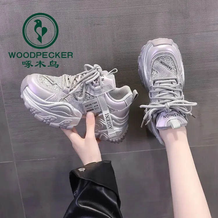 啄木鸟网红爆款时尚亮片老爹鞋女2025秋季新款透气百搭休闲运动鞋