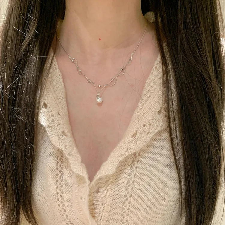 合金项链 重工法式蕾丝珠珠项链女轻奢高级感小众颈链配饰锁骨链