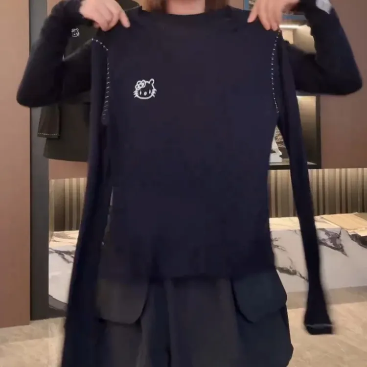 新款休闲百搭洋气卡通印花正肩T恤LK2507878