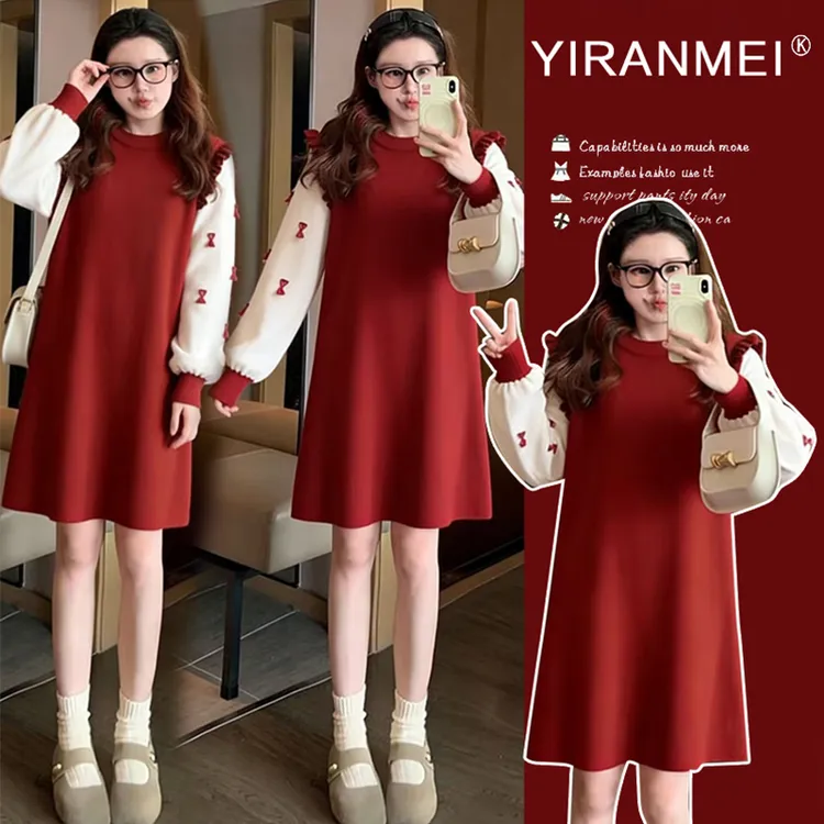 孕妇装圣诞跨年网红喜庆连衣裙2026冬新款时尚图蝴蝶结减龄显瘦