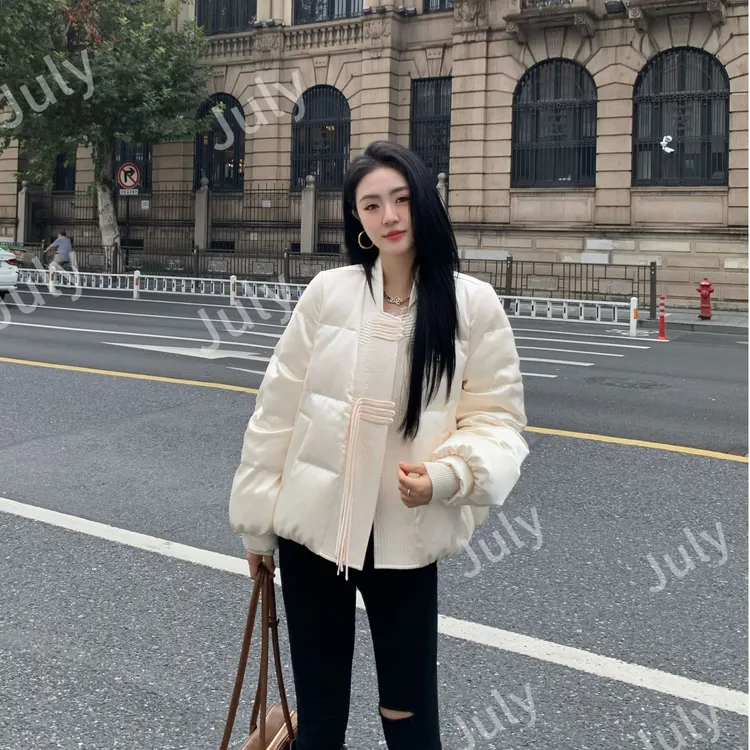 赵七月July2025年【90白鹅绒】冬季新款国风气质女人短鹅绒服#3077