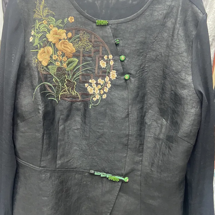 龟裂纹香云纱新中式长袖小衫女秋季刺绣