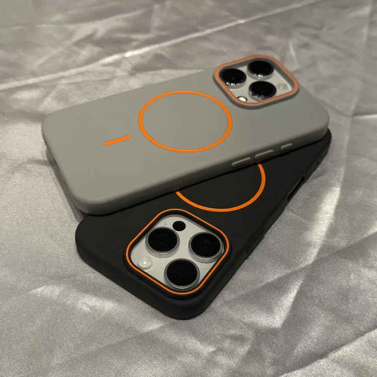 高级磨砂纯色磁吸适用苹果16promax手机壳iPhone15新款14防指纹13