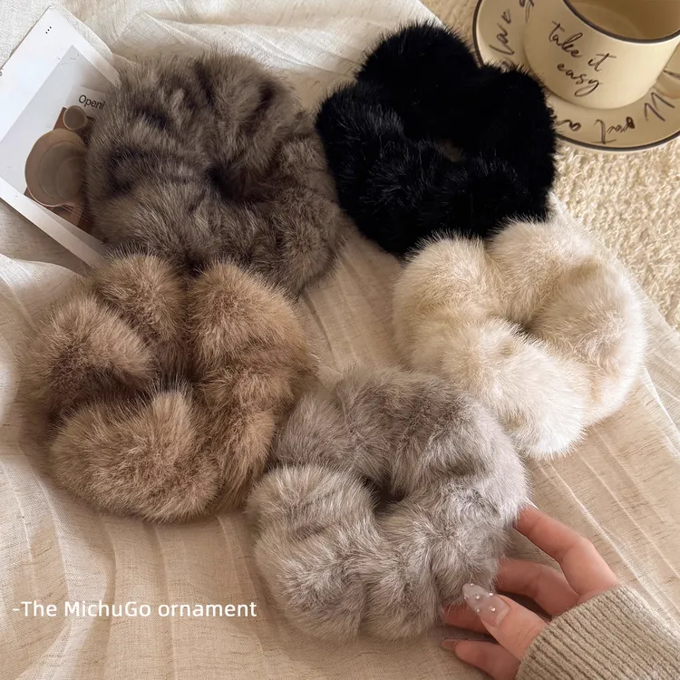 秋冬毛绒仿貂毛大肠发圈2025新款高弹力扎马尾头绳不伤发头花发饰