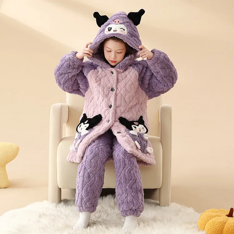 新款女童法兰绒睡衣儿童冬季珊瑚绒三层夹棉加厚款女孩卡通家居服