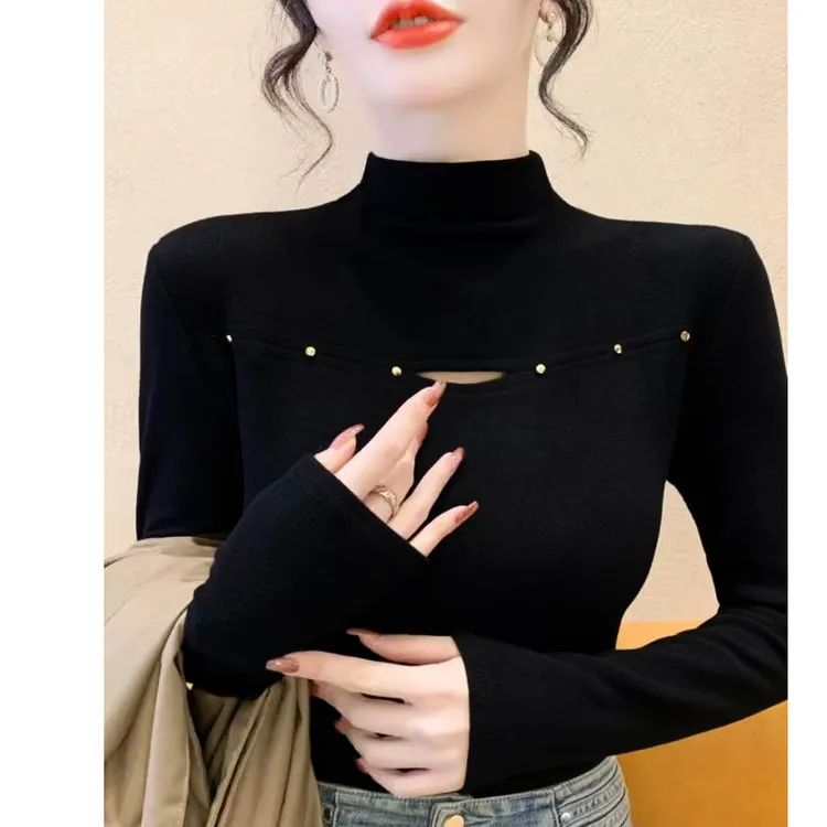 2025秋冬网红钉珠镂空长袖半高领打底衫洋气百搭简约设计感女上衣