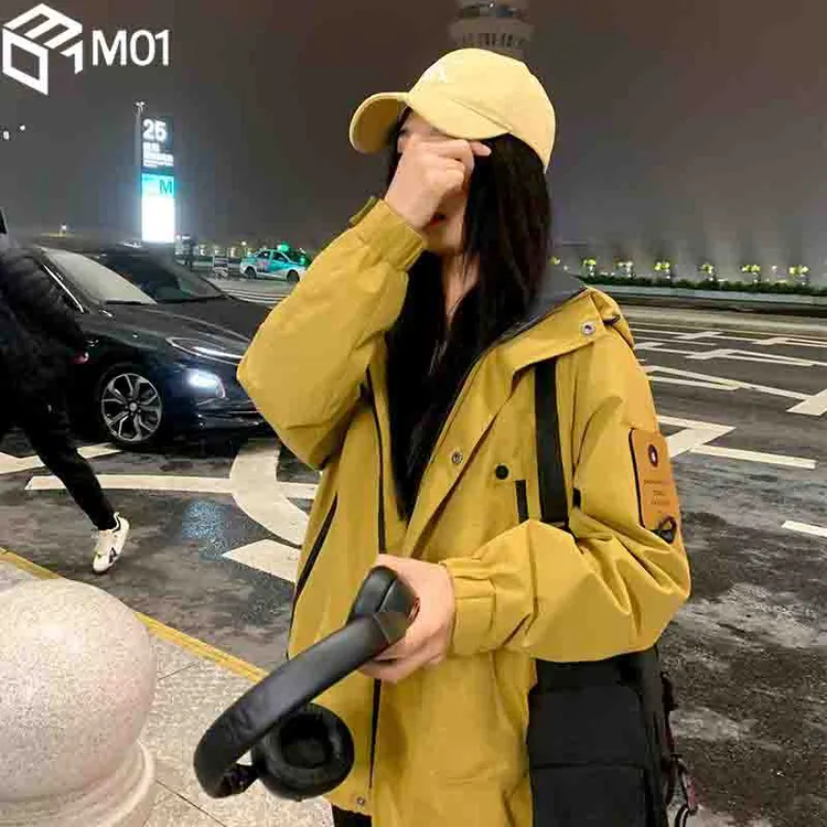 M01秋季外套女款冲锋衣2025新款爆小个子夹克登山服户外软壳薄款