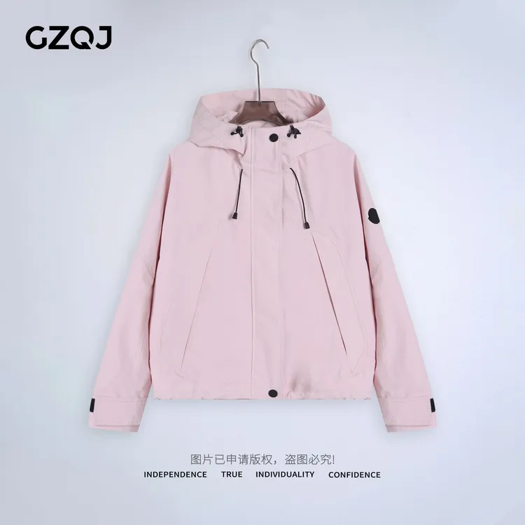 老琴私服【樱花漫步】欧若风设计感时尚百搭连帽冲锋衣外套女7312