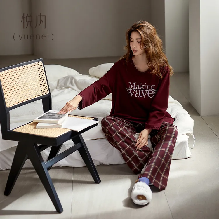 悦内睡衣女款春秋季纯棉长袖家居服秋冬圆领套头休闲时尚复古红色