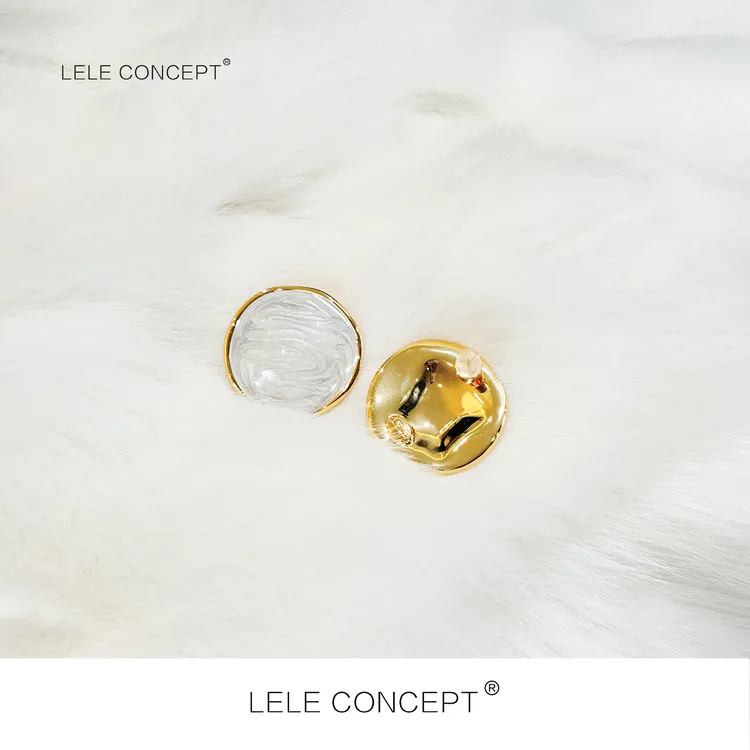 铜合金耳饰 LELE CONCEPT丨都市时装款金边圆形耳钉SP0227