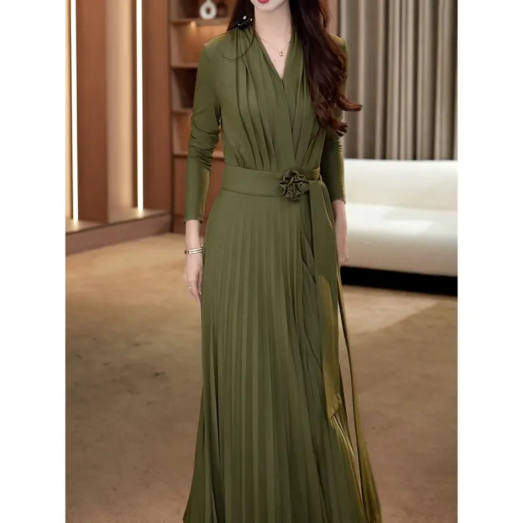 法式高级御姐范V领连衣裙2026春季新款时尚轻奢气质绑带显瘦长裙