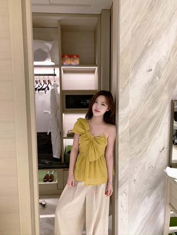 辣妹性感韩系穿搭套装一整套蝴蝶结吊带背心女装夏季休闲裤两件套