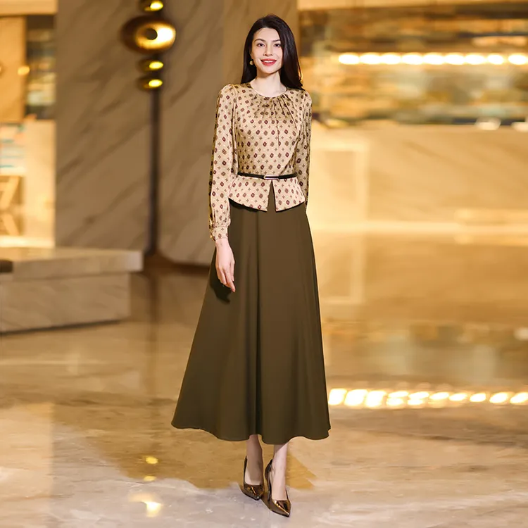 气质穿搭连衣裙2025秋季新款高级感长款显瘦连身裙女春秋长袖裙子