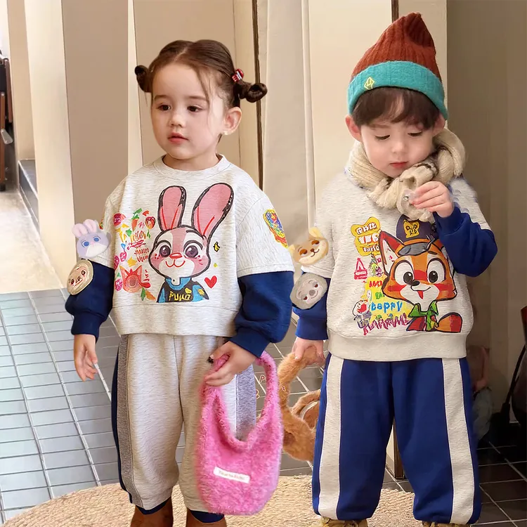 高级感炸街亲子装秋冬卫衣母女母子装高端秋款一家三口卫衣加绒潮