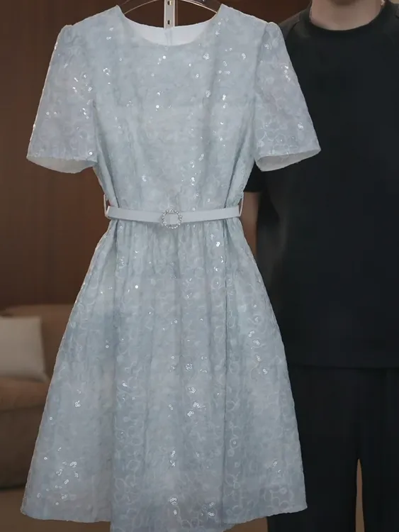 小香风轻奢气质短袖连衣裙2025夏季新款收腰显瘦a字裙高级感女装