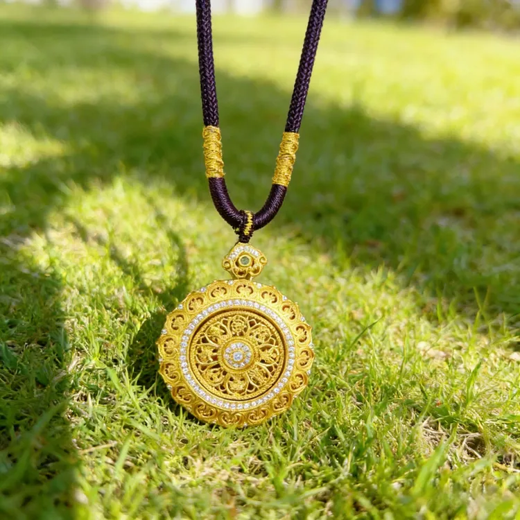 锌合金布艺项链 古法镂空花丝八宝罗盘可转动项链国风项链w