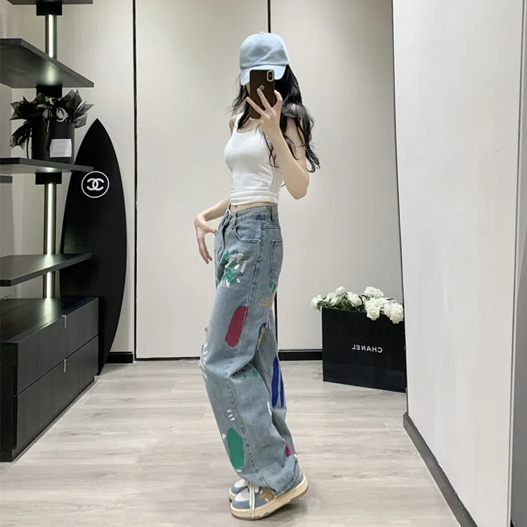 牛仔裤女款2025新款设计感高腰今年流行爆款破洞阔腿百搭直筒裤