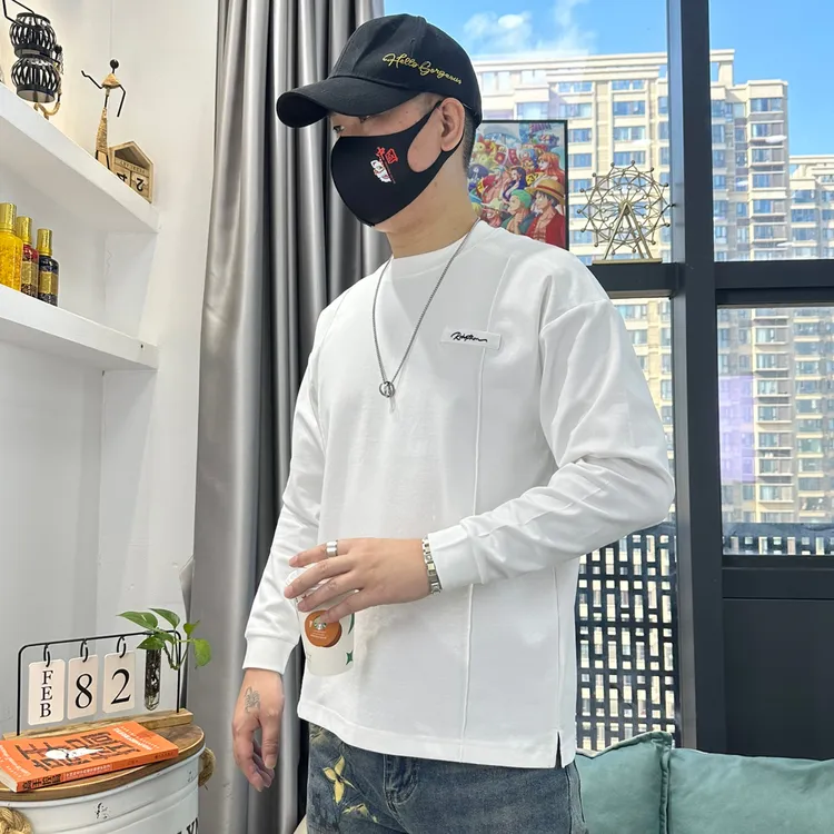 男士春秋新款纯色休闲百搭开衩圆领套头高级刺绣上衣打底衫卫衣男