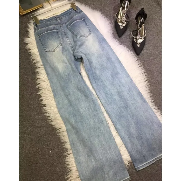 春秋牛仔裤女款爆款2025新款蓝色洋气重工刺绣花朵百搭阔腿裤牛仔