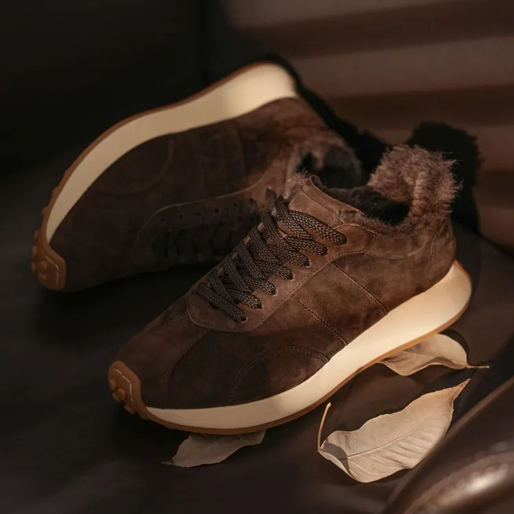 商务休闲男鞋冬款毛里加绒保暖粒面皮透气防滑耐磨运动阿甘鞋
