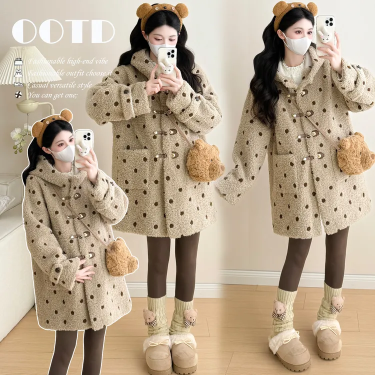 孕妇秋冬慵懒风外套时尚宽松洋气中长款羊羔毛波点加厚长袖短外套