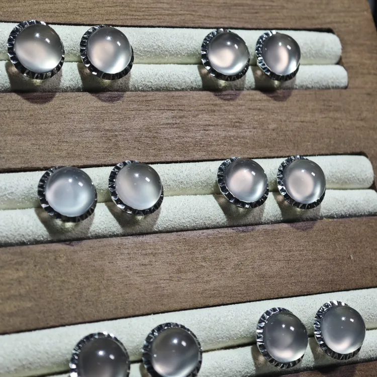 天然逊克北红玛瑙耳钉高冰透金钩耳钉