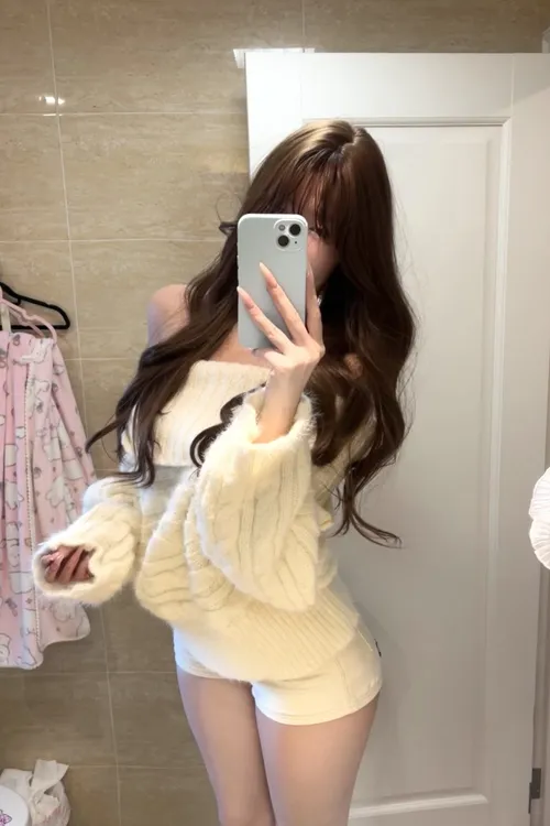 荔桃想睡觉ya 【雪肌露肩】慵懒风一字肩麻花毛衣女设计感纯欲